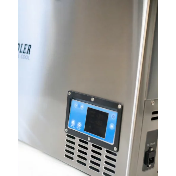 FRIGIDER AUTO CU COMPRESOR SMART COOLER BD110 , 110 L, 12/24/220V, CU DISPLAY LCD SI BLUETOOTH, TRANSFORMATOR 220V INCLUS, TAXA VERDE INCLUSA