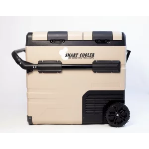 FRIGIDER AUTO CU COMPRESOR SMART COOLER, CU BLUETOOTH, ROȚI SI ZONA DUBLA DE RACIRE, CAPACITATE 55L, TRANSFORMATOR 220V INCLUS, TAXA VERDE INCLUSA