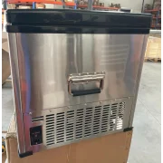 PRODUS RESIGILAT! FRIGIDER AUTO CU COMPRESOR SMART COOLER 110L , 12/24/220V, CU DISPLAY LCD SI BLUETOOTH