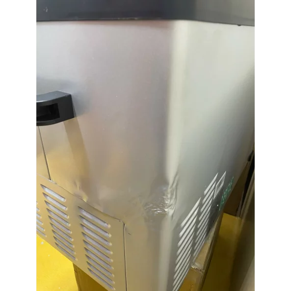 PRODUS RESIGILAT! FRIGIDER AUTO CU COMPRESOR SMART COOLER 40L , 12/24/220V, CU DISPLAY LCD SI BLUETOOTH