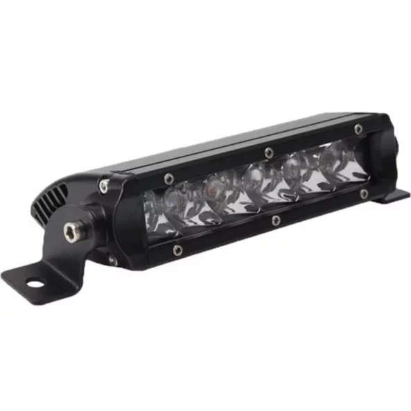Proiector LED auto P.TIP 18-OFF ROAD: 7&quot;/30W /2.000 LM/12V-24V/ IP 68 Rezistent la apa